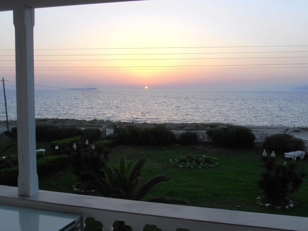Elli Beach Apartments And Studios Almiros Beach Exterior photo